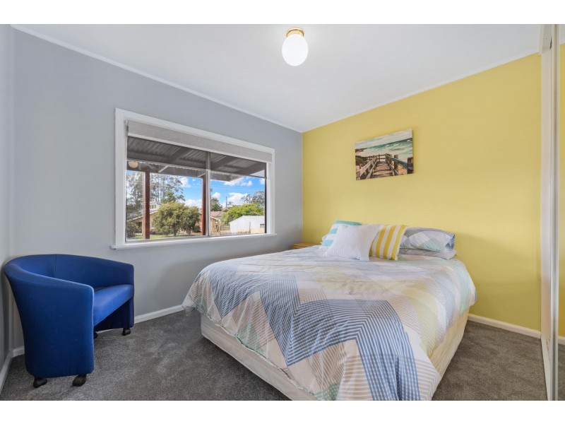 6 Anderson Street, Moruya NSW 2537