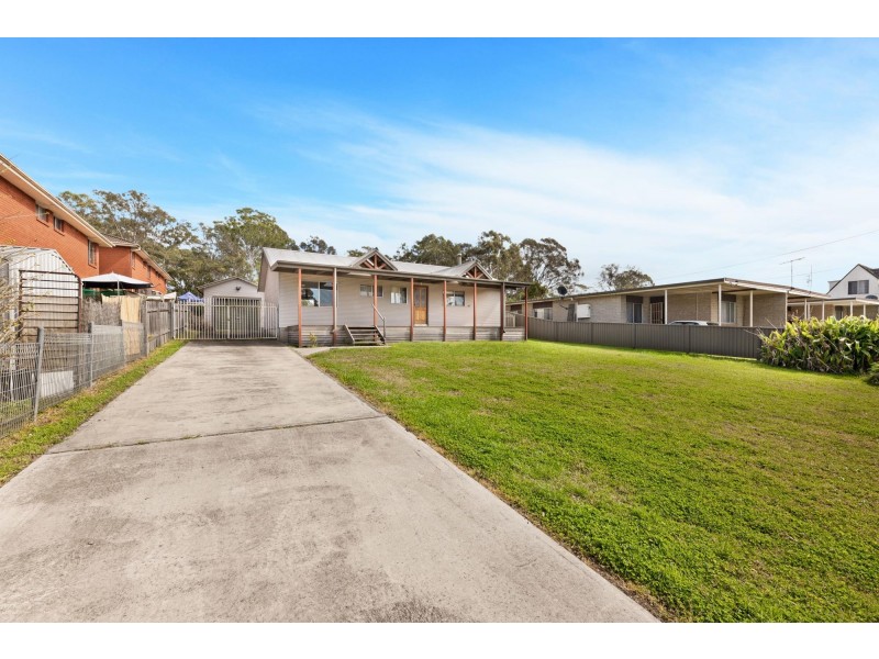 6 Anderson Street, Moruya NSW 2537