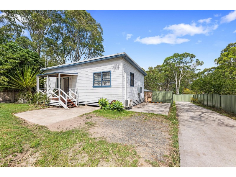 25 Francis Street, Moruya NSW 2537