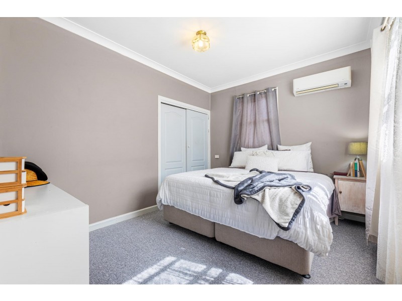 25 Francis Street, Moruya NSW 2537