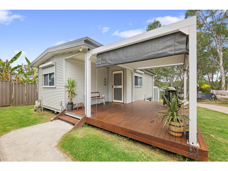 25 Francis Street, Moruya NSW 2537