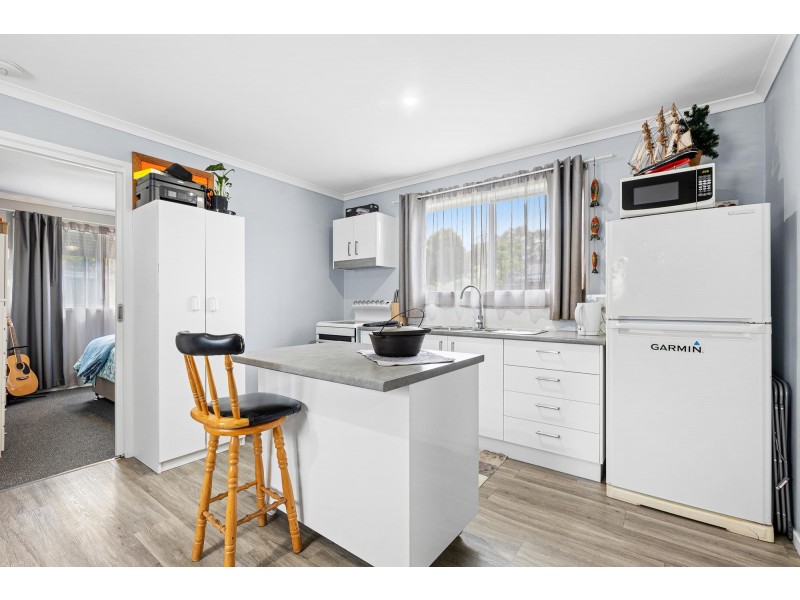25 Francis Street, Moruya NSW 2537