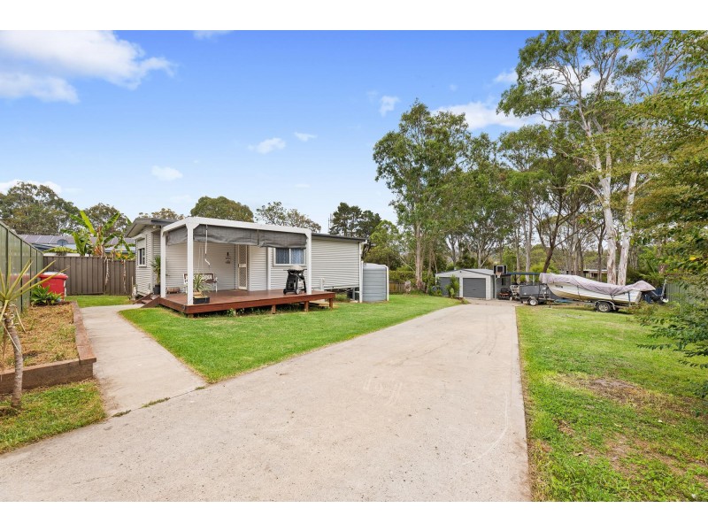 25 Francis Street, Moruya NSW 2537