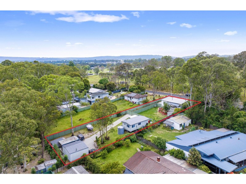 25 Francis Street, Moruya NSW 2537
