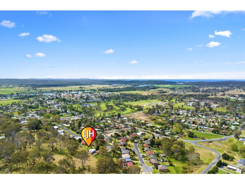 5 Ryley Close, Moruya NSW 2537