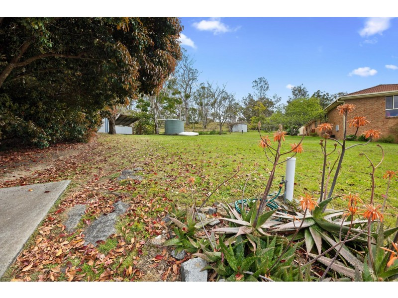 5 Ryley Close, Moruya NSW 2537