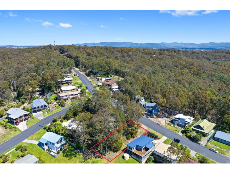 22 Hazel Road, Moruya Heads NSW 2537