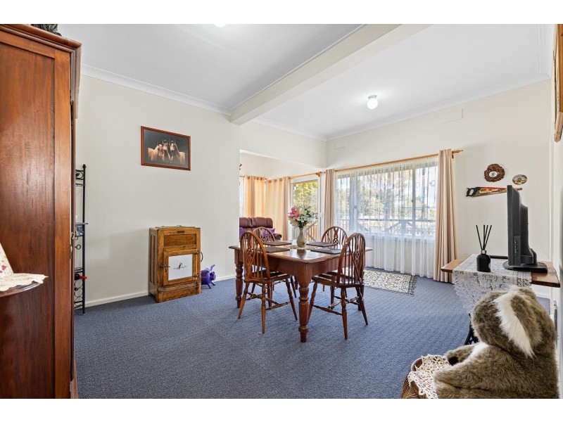 4 Sutcliffe Street, Bodalla NSW 2545