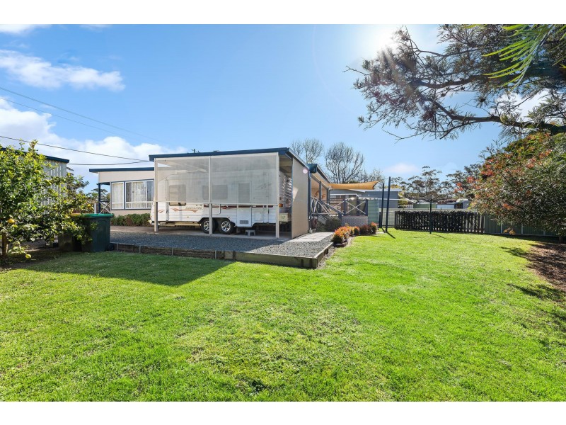 4 Sutcliffe Street, Bodalla NSW 2545