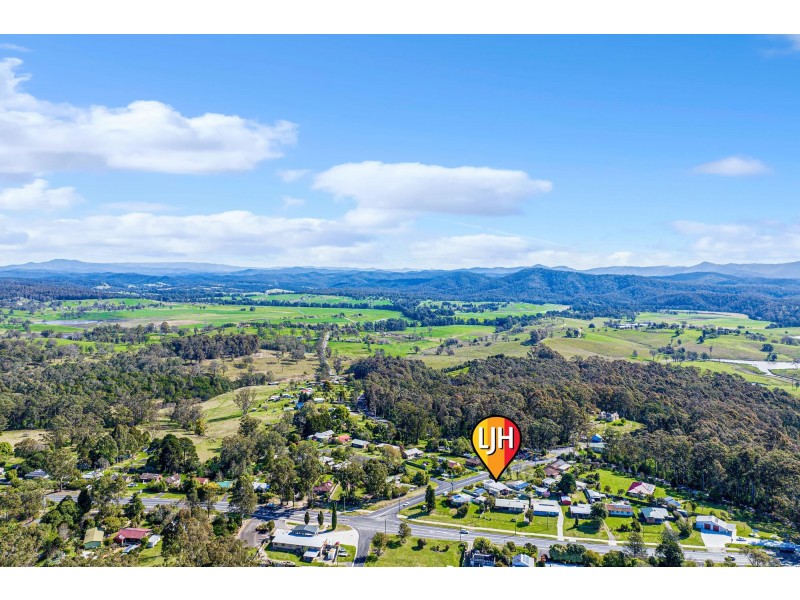 4 Sutcliffe Street, Bodalla NSW 2545