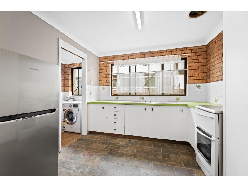 9 Albert Street, Moruya Heads NSW 2537