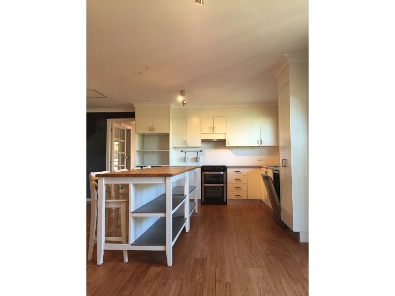 6 Craig Mostyn Place, Moruya NSW 2537