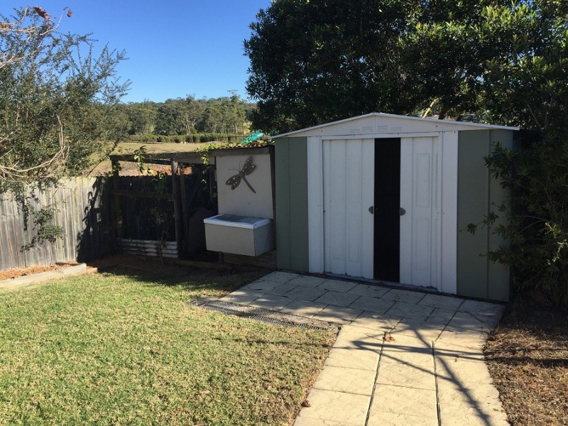 6 Craig Mostyn Place, Moruya NSW 2537