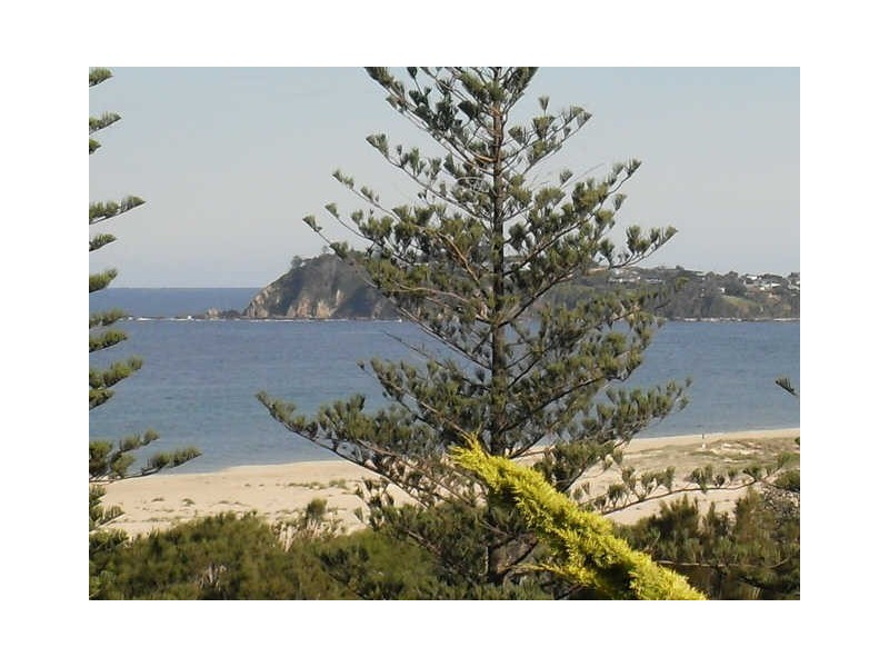 37 Beatty Crescent, Tuross Head NSW 2537