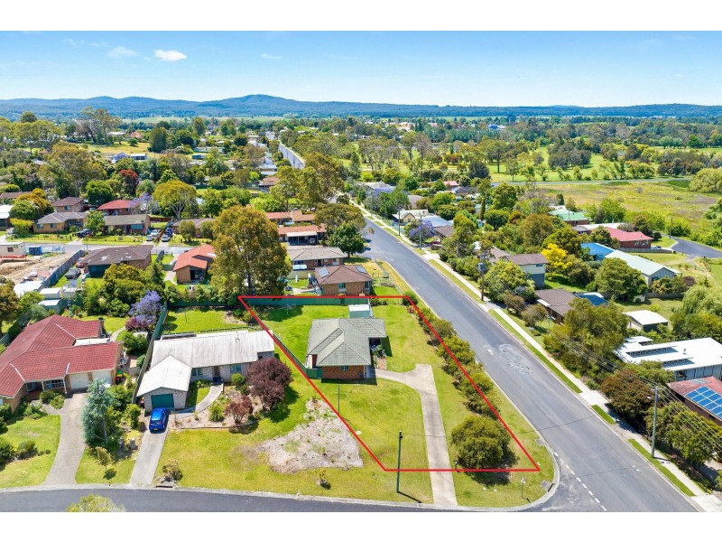 2 Panorama Parade, Moruya NSW 2537