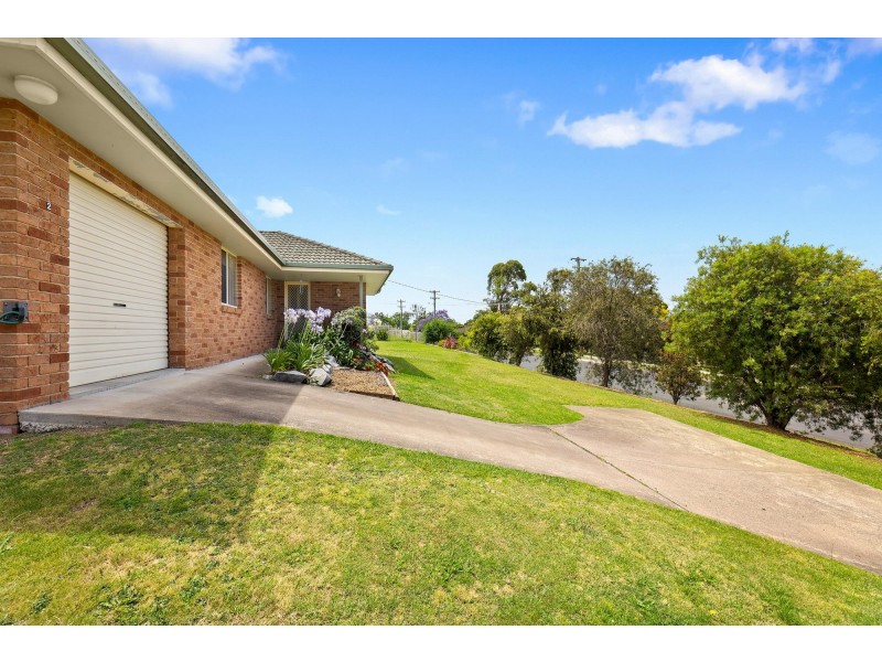 2 Panorama Parade, Moruya NSW 2537