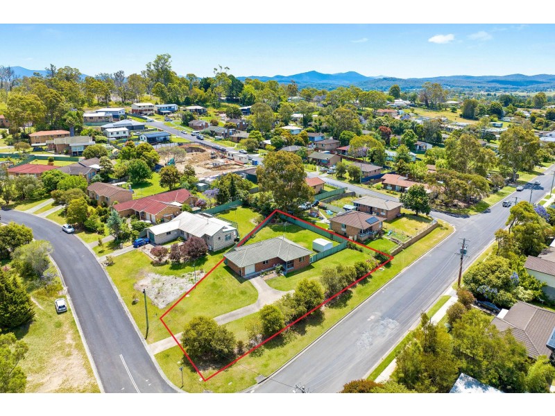 2 Panorama Parade, Moruya NSW 2537