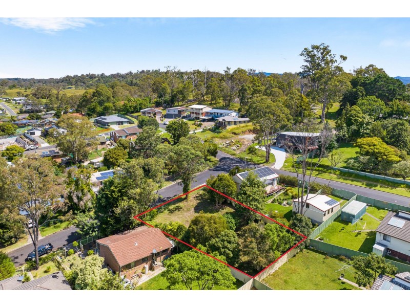 4 Jeffery Place, Moruya NSW 2537