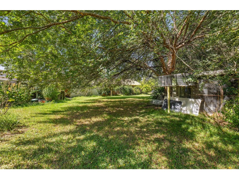 24 Glenduart Grove, Moruya NSW 2537