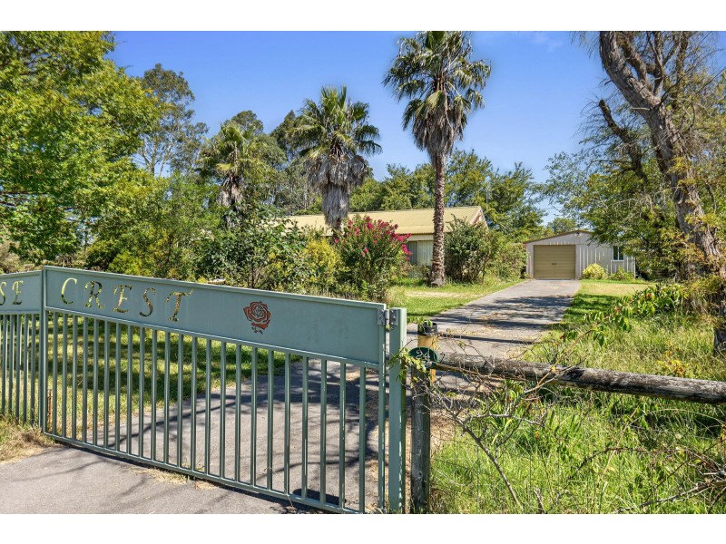 24 Glenduart Grove, Moruya NSW 2537