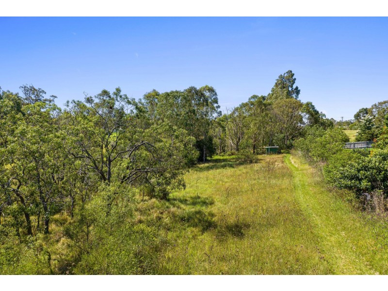 24 Glenduart Grove, Moruya NSW 2537