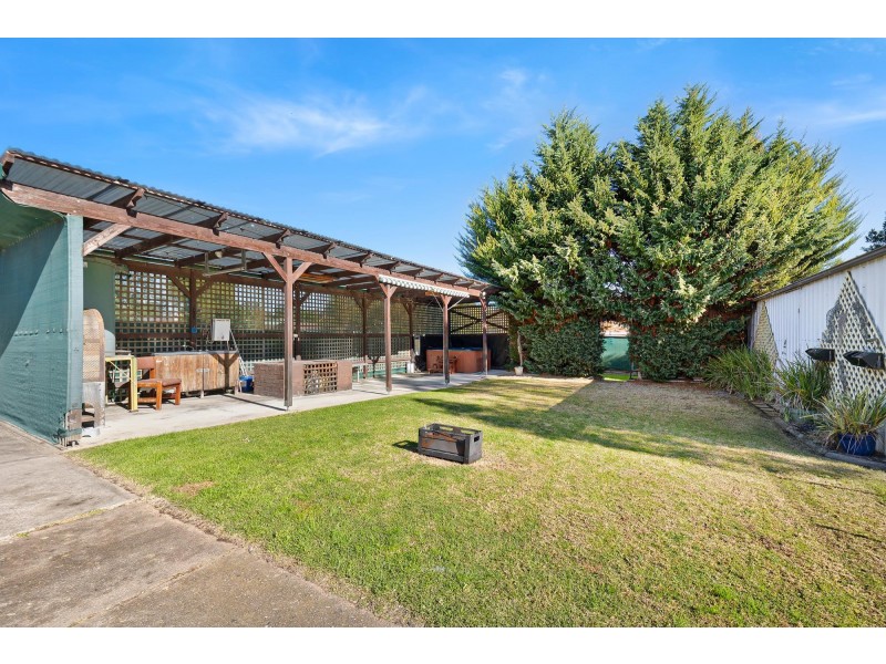 17 Haslingden Street, Moruya NSW 2537