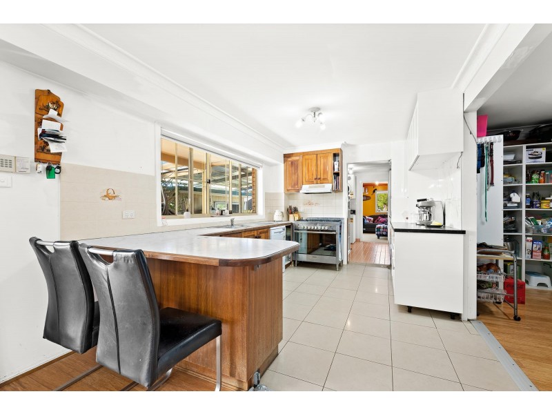 11 Glenduart Grove, Moruya NSW 2537