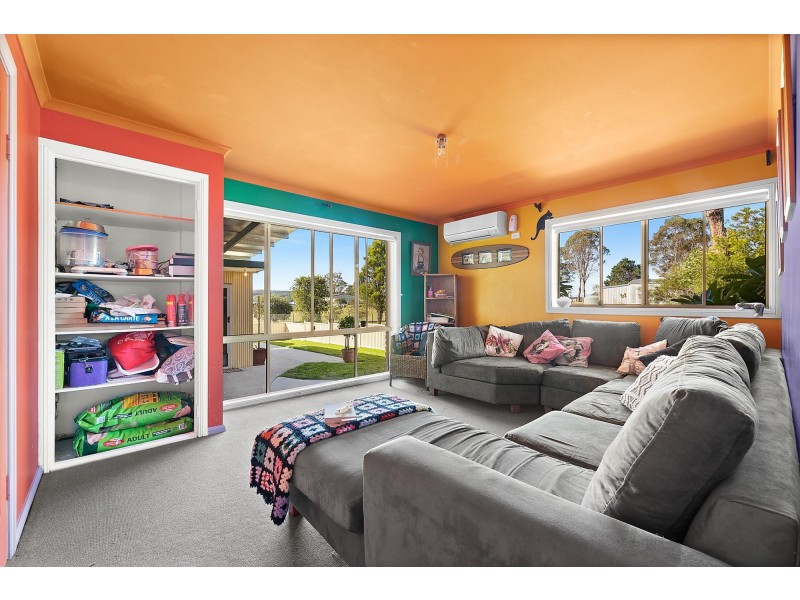 11 Glenduart Grove, Moruya NSW 2537