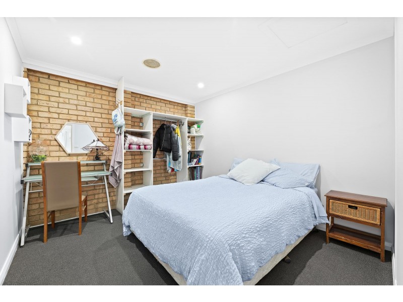 11 Glenduart Grove, Moruya NSW 2537