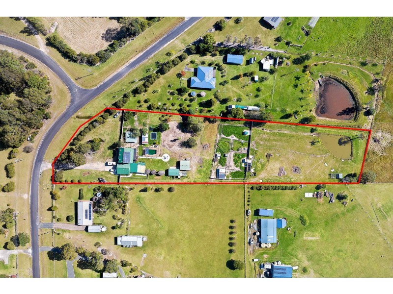 11 Glenduart Grove, Moruya NSW 2537