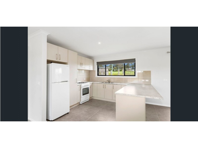 1A Glenduart Grove, Moruya NSW 2537