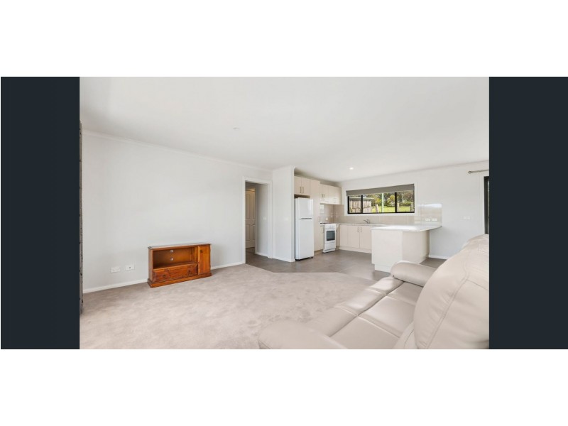 1A Glenduart Grove, Moruya NSW 2537