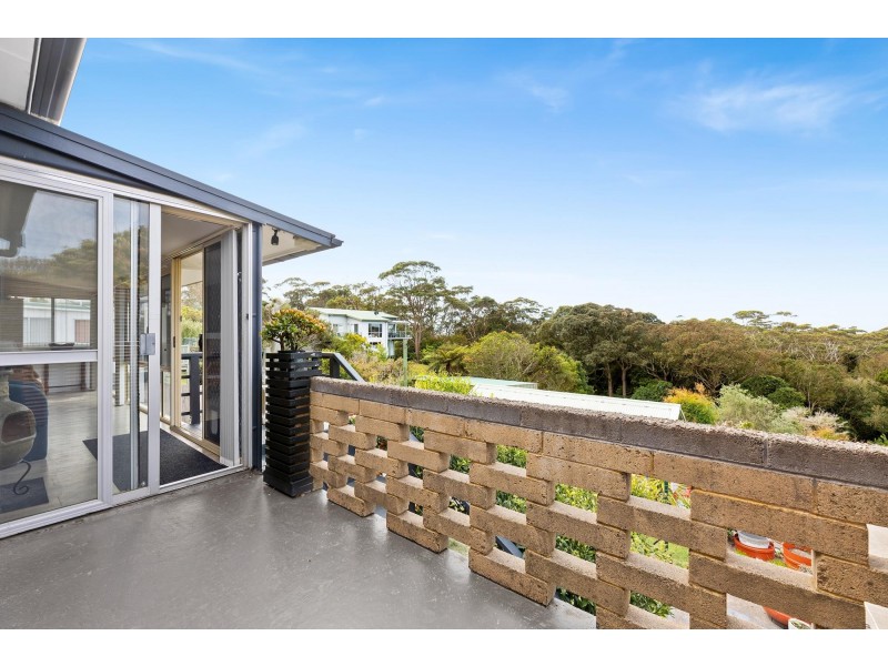 16 Craddock Road, Tuross Head NSW 2537
