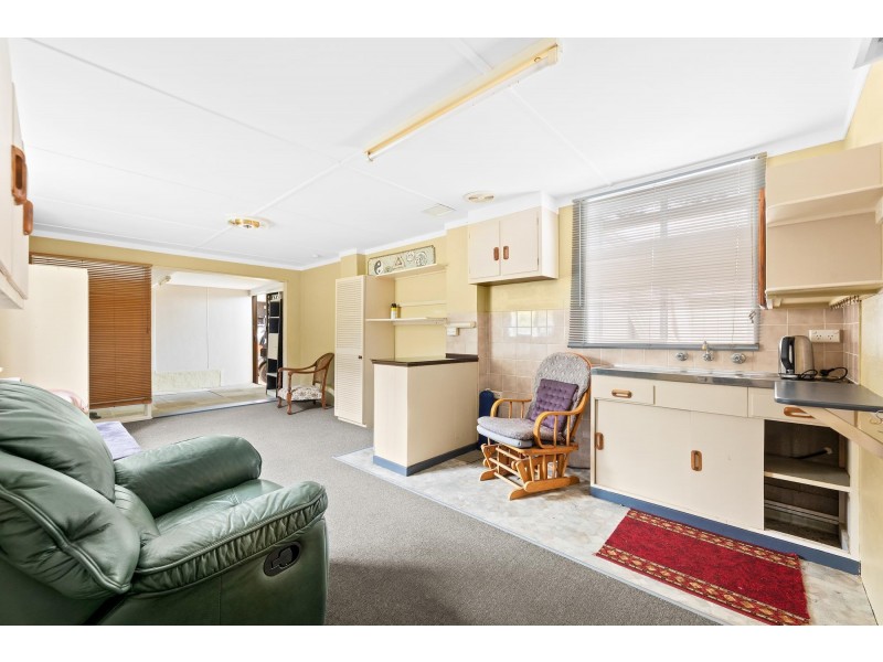 16 Craddock Road, Tuross Head NSW 2537