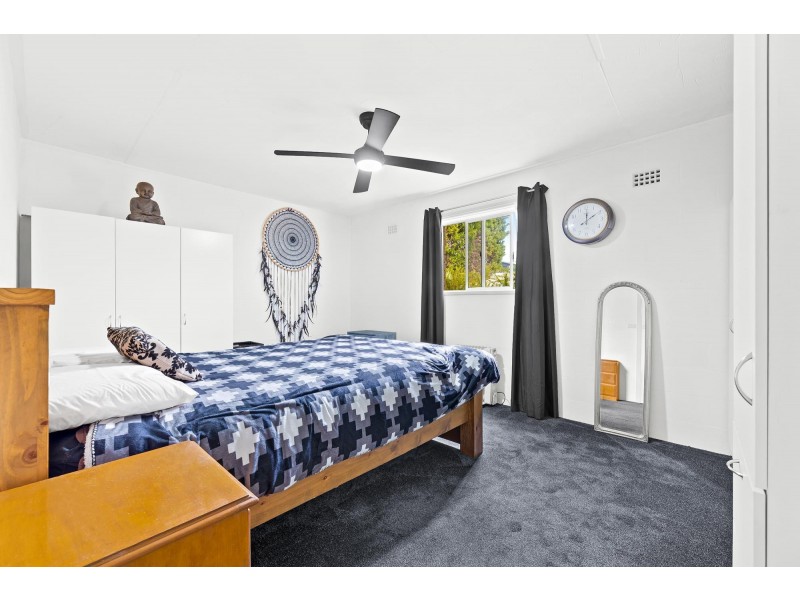 16 Craddock Road, Tuross Head NSW 2537