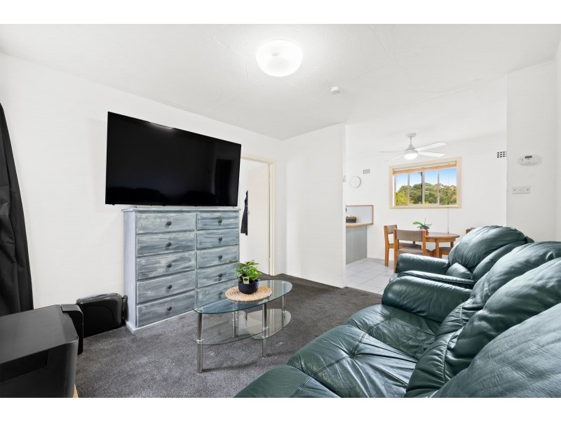 16 Craddock Road, Tuross Head NSW 2537