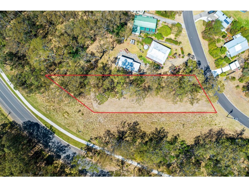 2 Halyard Drive, Moruya Heads NSW 2537