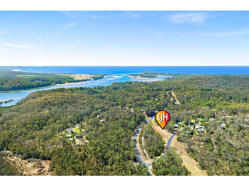 2 Halyard Drive, Moruya Heads NSW 2537