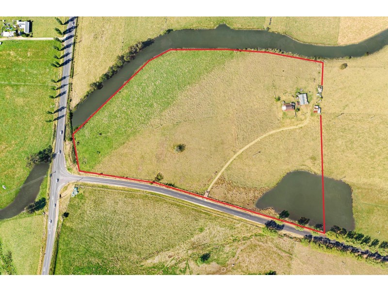 21 Larrys Mountain Road, Moruya NSW 2537