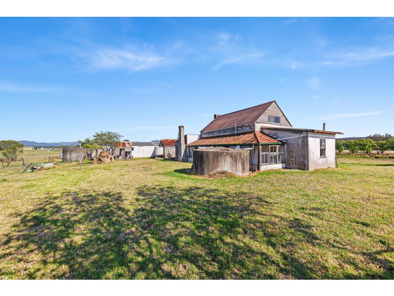 21 Larrys Mountain Road, Moruya NSW 2537
