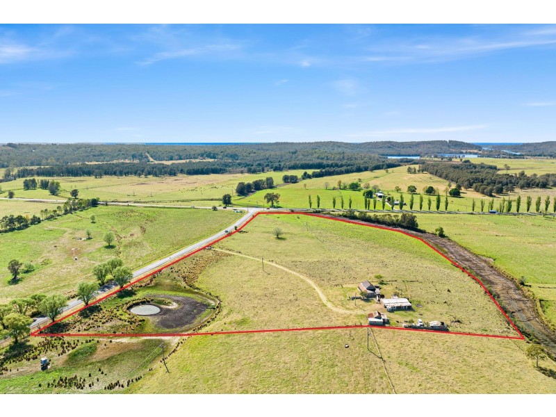 21 Larrys Mountain Road, Moruya NSW 2537