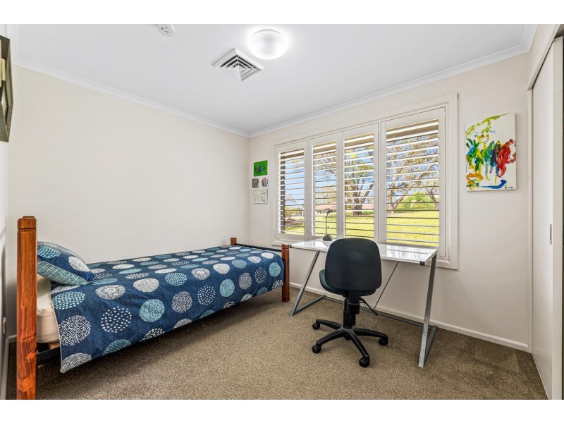 14 Headland Grove, Moruya Heads NSW 2537