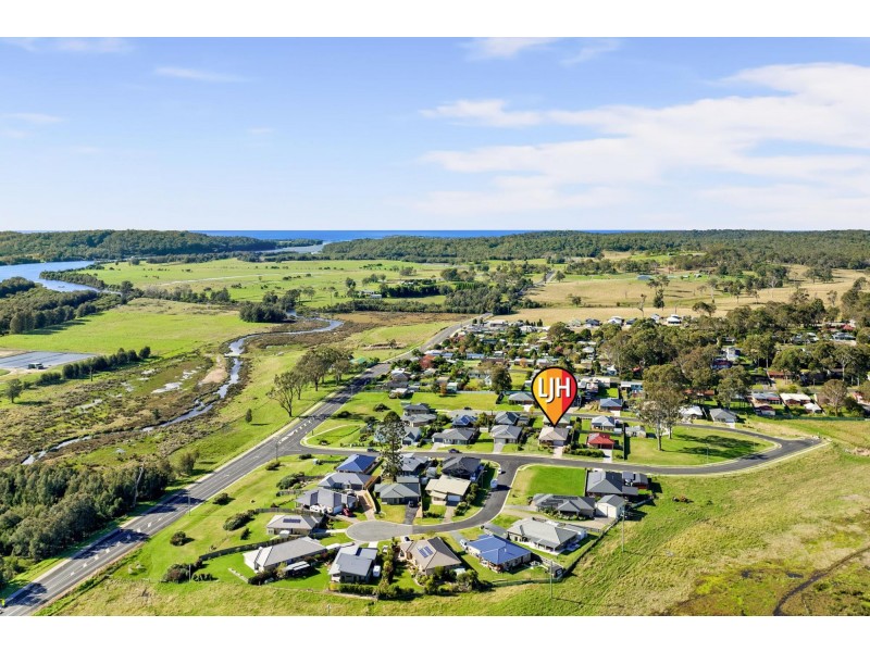 7 Braemar Drive, Moruya NSW 2537