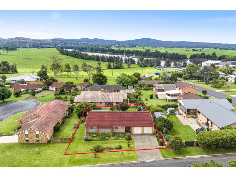 3 Craig Mostyn Place, Moruya NSW 2537