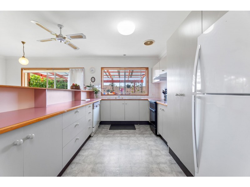 3 Craig Mostyn Place, Moruya NSW 2537