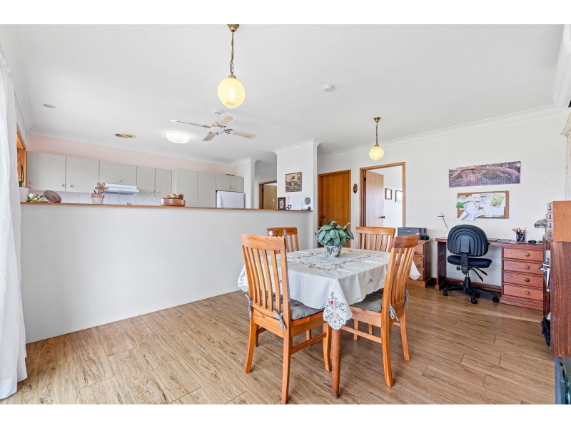 3 Craig Mostyn Place, Moruya NSW 2537