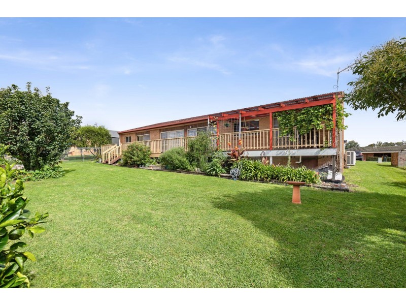 3 Craig Mostyn Place, Moruya NSW 2537