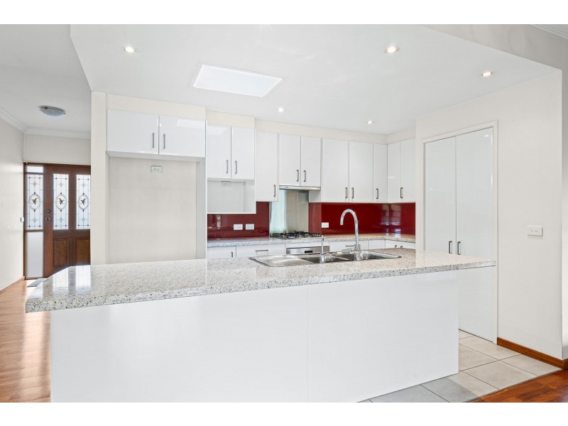 26 Yarimup Place, Moruya NSW 2537
