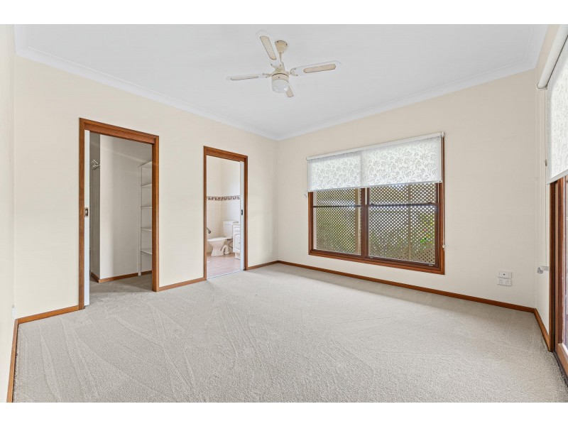 26 Yarimup Place, Moruya NSW 2537