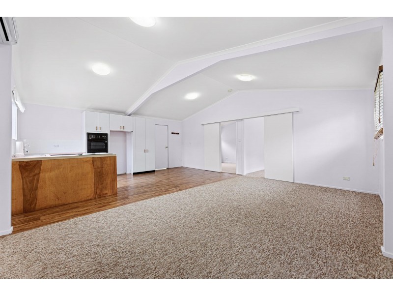 26 Yarimup Place, Moruya NSW 2537